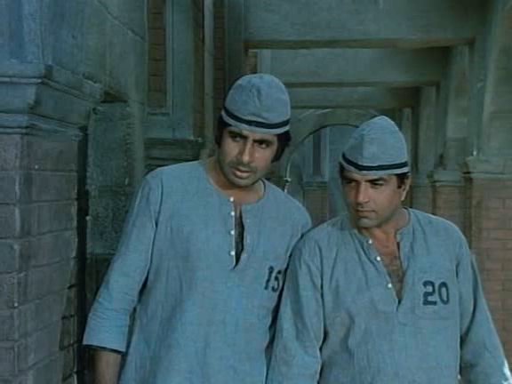 Месть и закон (Sholay) | Индийские фильмы